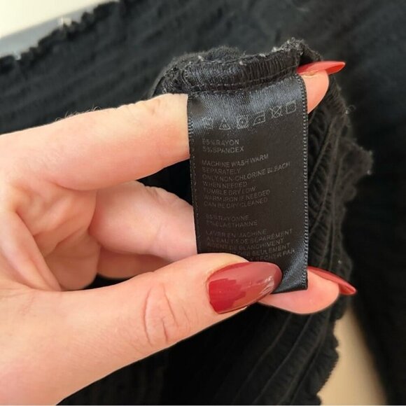 Urban Outfitters Kimchi Blue Off The Shoulder Smocked Black Long Sleeve Top - Picture 5 of 7